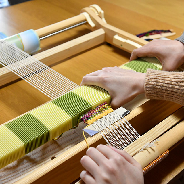 手織り制作体験